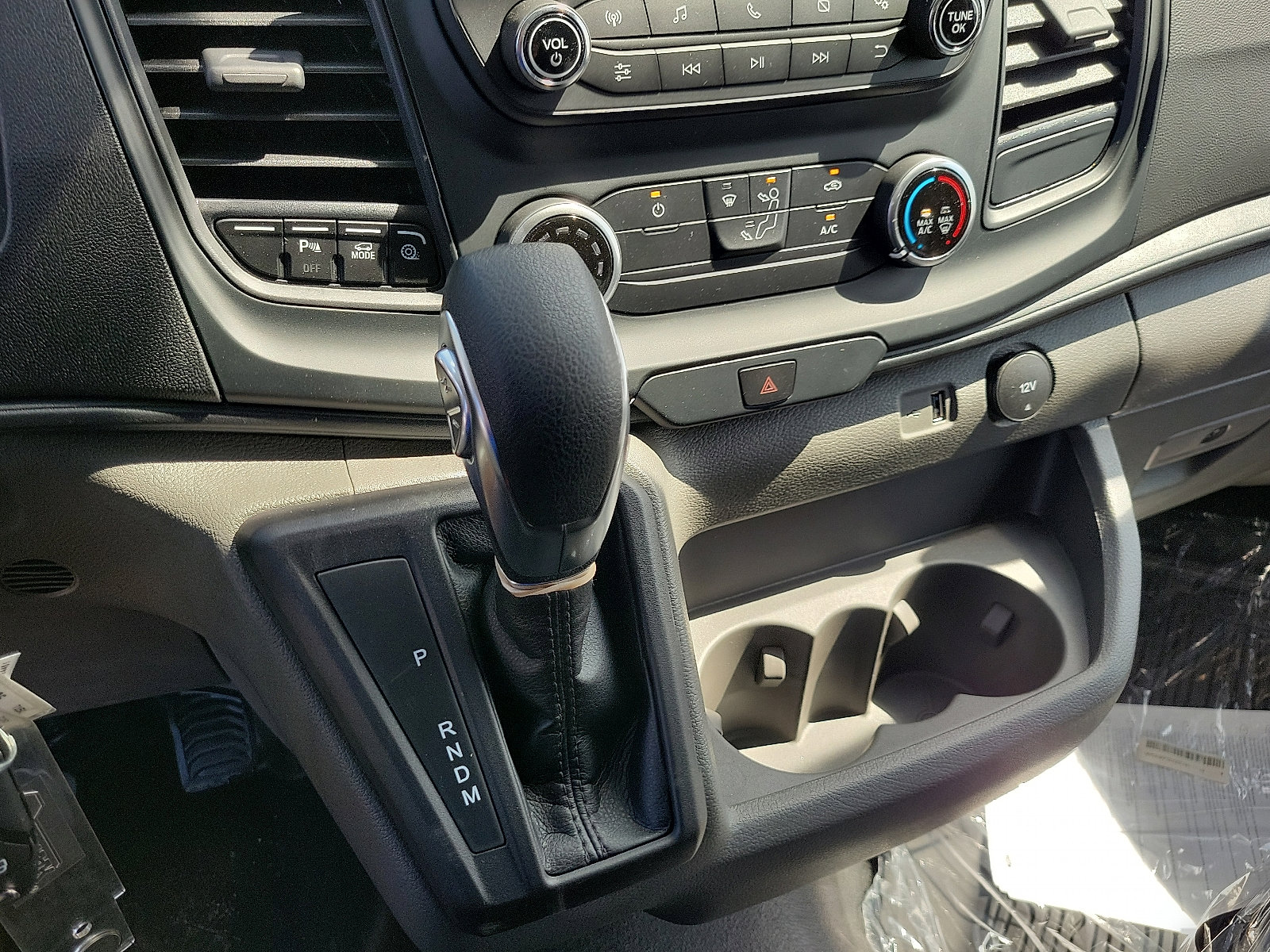 2025 Ford Transit Cargo Van XL photo 5