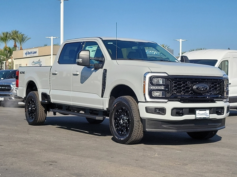 2025 Ford Super Duty F-250 SRW XLT