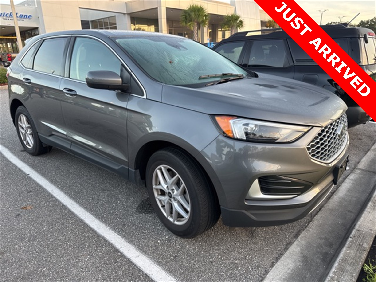 Used 2023 Ford Edge SEL