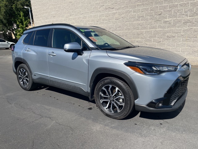 2023 Toyota Corolla Cross Hybrid SE