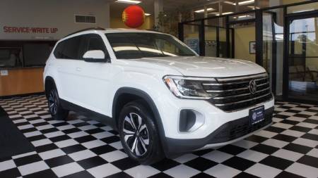 2025 Volkswagen Atlas 2.0T SE