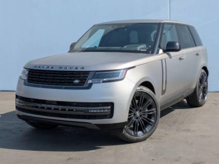 2025 Land Rover Range Rover P530 SE