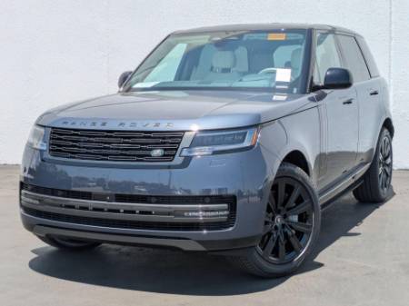 2025 Land Rover Range Rover P550e SE