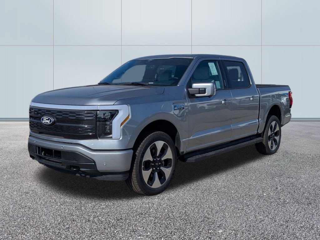 2025 Ford F-150 Lghtning Platinum