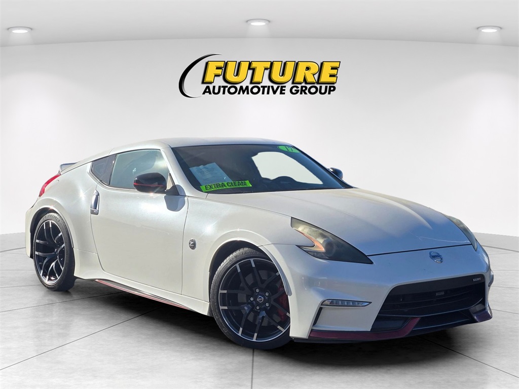 2017 Nissan 370Z Nismo