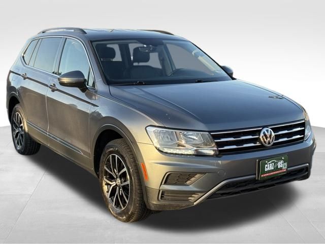 2021 Volkswagen Tiguan SE photo 2