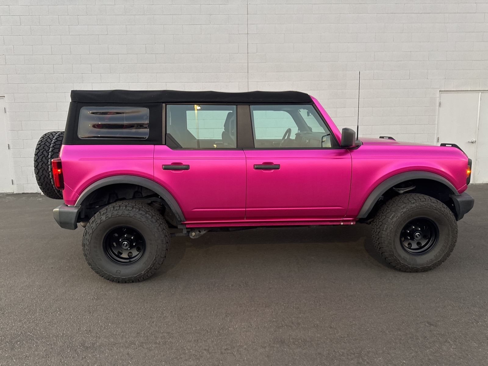 2021 Ford Bronco Base