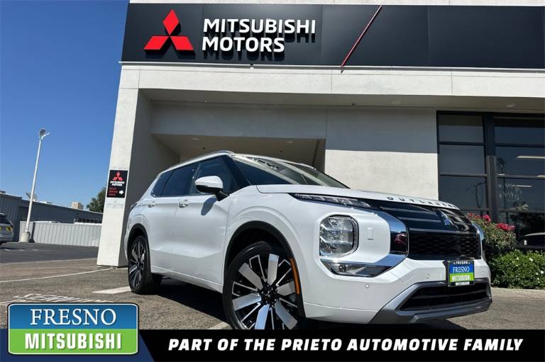 2025 Mitsubishi Outlander SEL