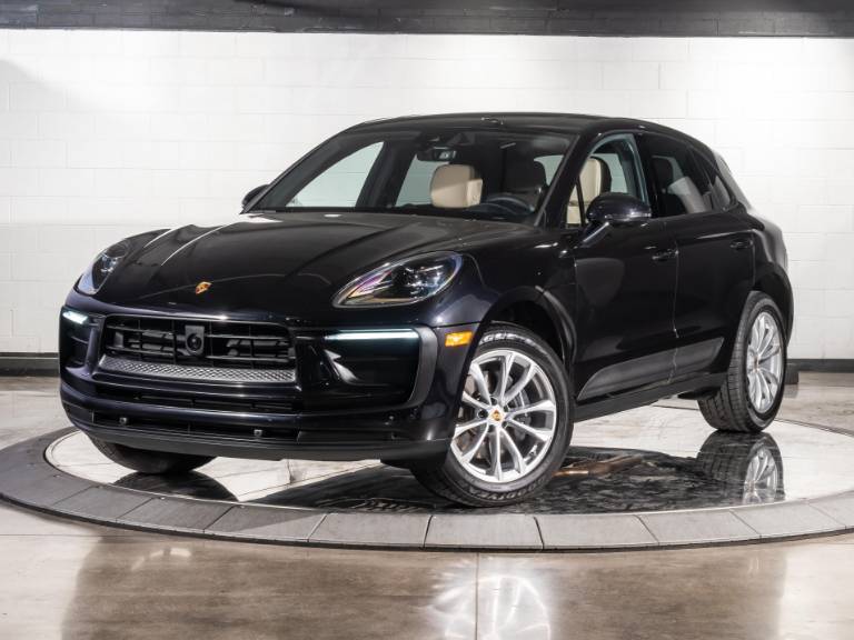 2025 Porsche Macan