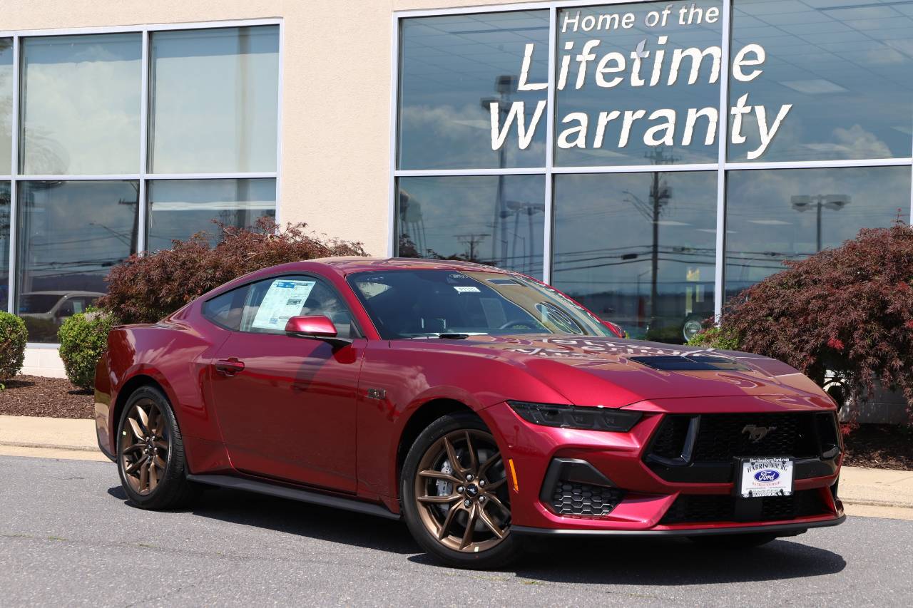 2025 Ford Mustang GT Premium's photo