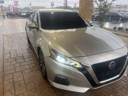 2021 Nissan Altima 2.5 SV