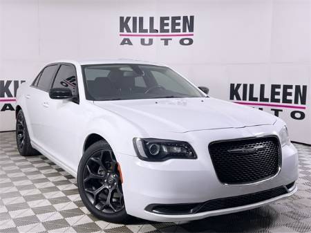 2019 Chrysler 300 Touring