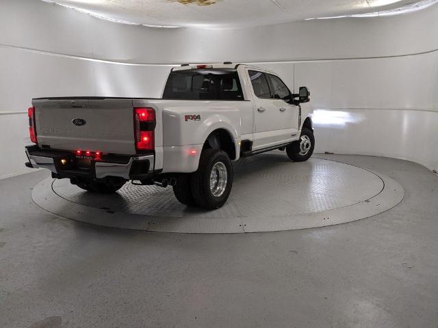2025 Ford F-350 XL photo 3