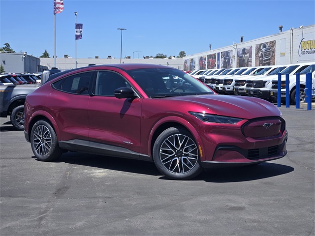 2025 Ford Mustang Mach-E Premium