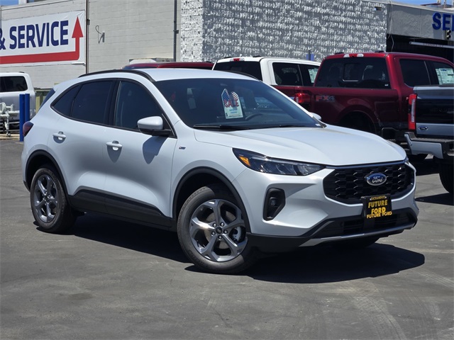 2025 Ford Escape Hybrid ST-Line Select