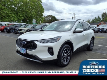 2024 Ford Escape Plug-In Hybrid Base