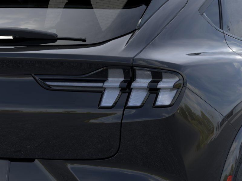 2025 Ford Mustang Mach-E Premium photo 15