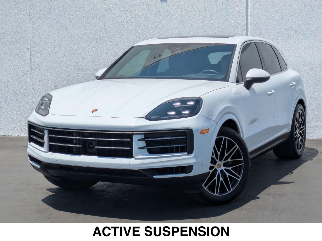 2024 Porsche Cayenne Base