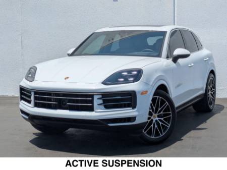 2024 Porsche Cayenne Base