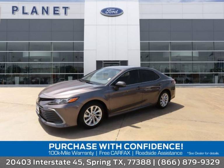 2023 Toyota Camry LE Auto