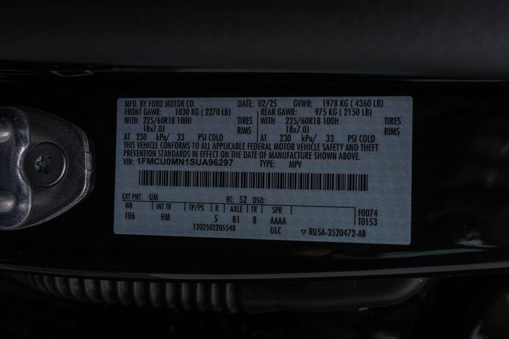 2025 Ford Escape ST-Line photo 18