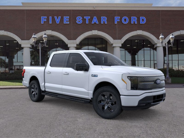 2025 Ford F-150 Lightning Flash