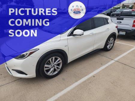 2019 INFINITI QX30 LUXE