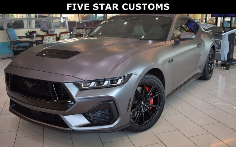 2025 Ford Mustang GT Premium