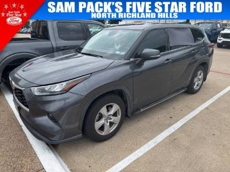 2020 Toyota Highlander LE