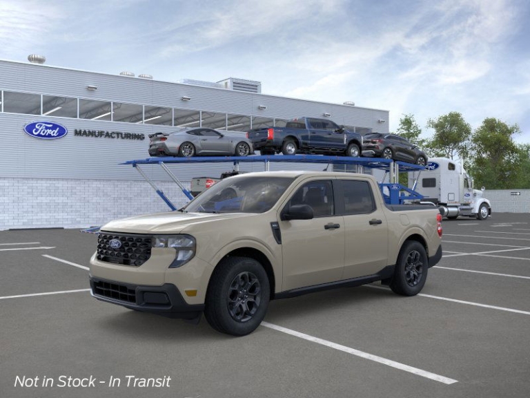 2025 Ford Maverick XLT