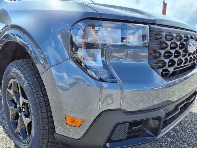 2025 Ford Maverick XLT photo 9