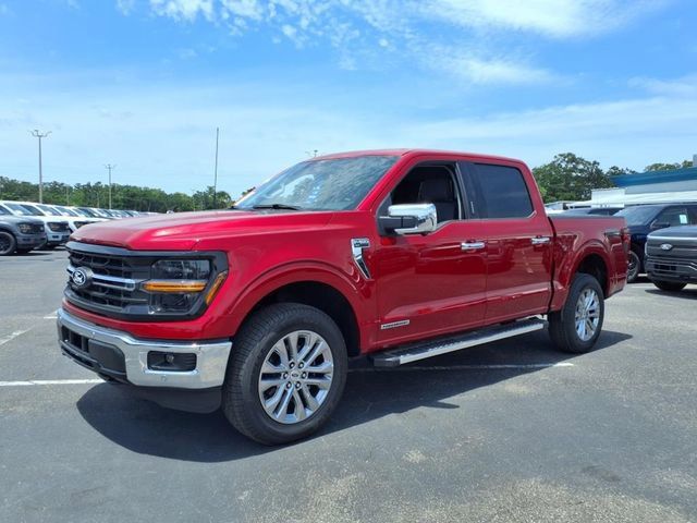 2024 Ford F-150 XLT photo 3