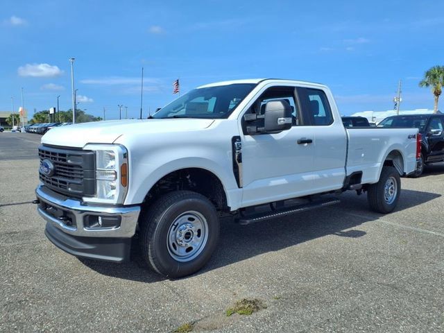 2025 Ford F-250 XL photo 3