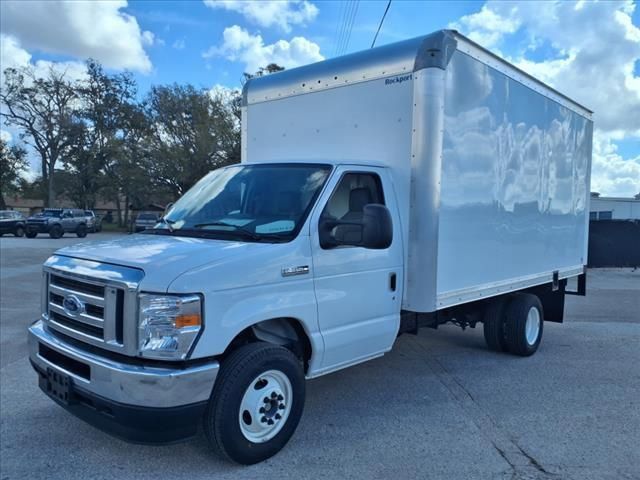 2025 Ford E-350 Base photo 3