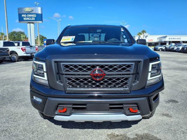 2024 Nissan Titan PRO-4X photo 2