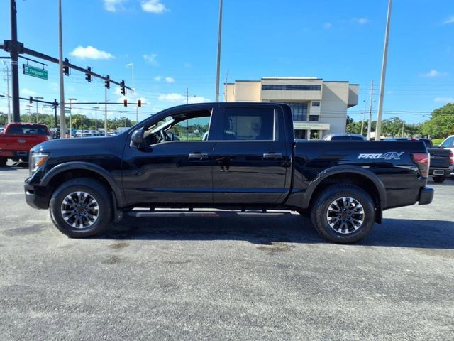 2024 Nissan Titan PRO-4X photo 4