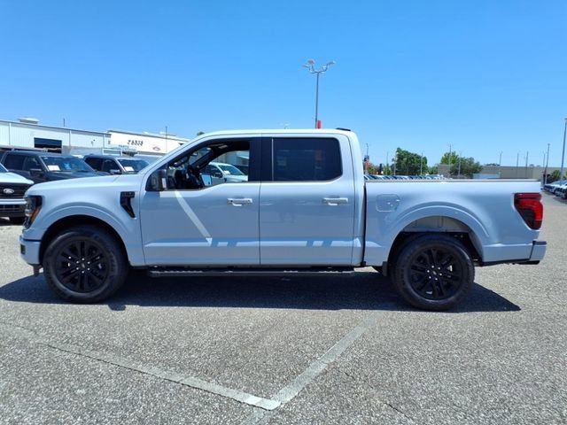2025 Ford F-150 XLT photo 4