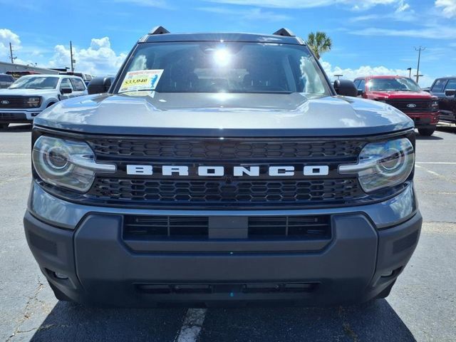 2025 Ford Bronco Sport Outer Banks photo 2