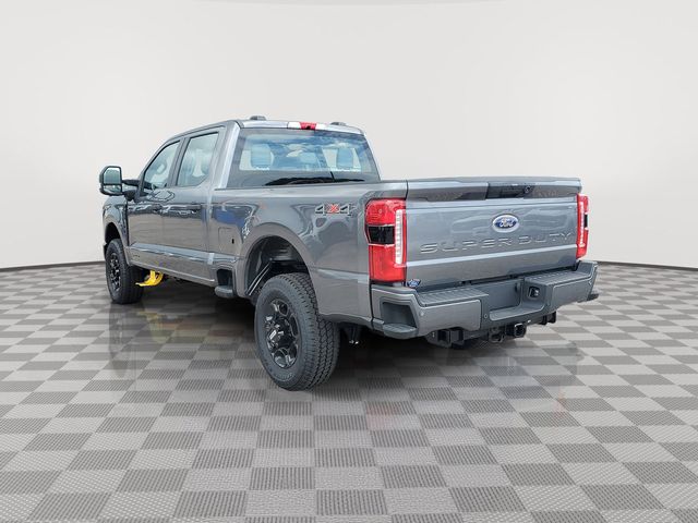 2025 Ford F-250 XL photo 3