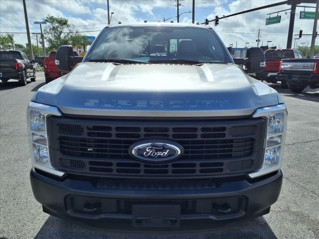 2024 Ford F-350 XL photo 2