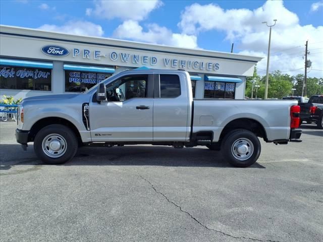 2024 Ford F-350 XL photo 4