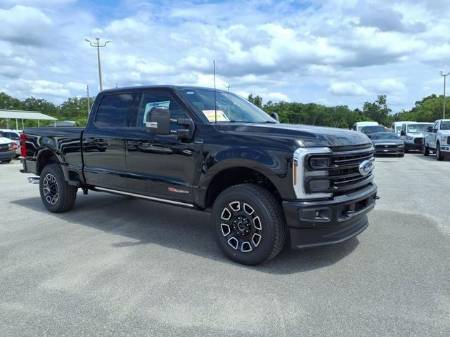 2025 Ford Super Duty F-350 SRW Platinum