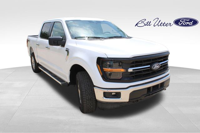 2025 Ford F-150 XLT photo 2