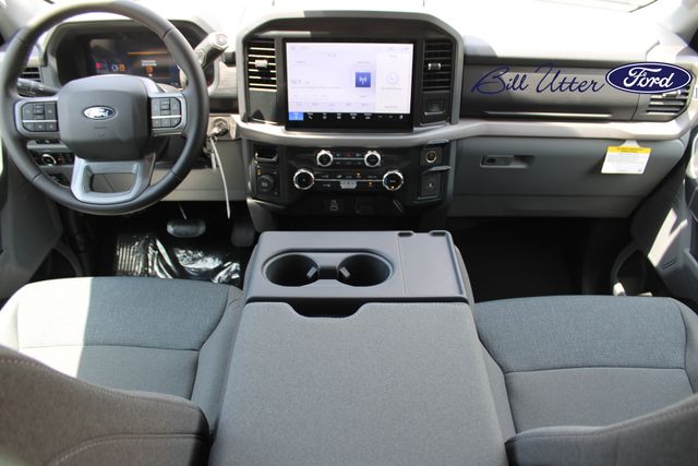 2025 Ford F-150 XLT photo 10