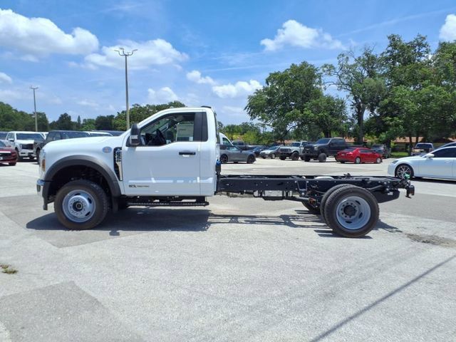 2024 Ford F-550 XL photo 4