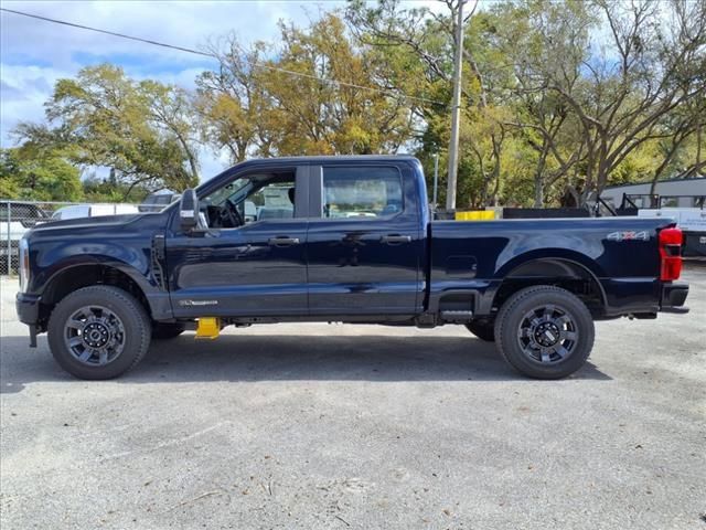 2025 Ford F-250 XL photo 4