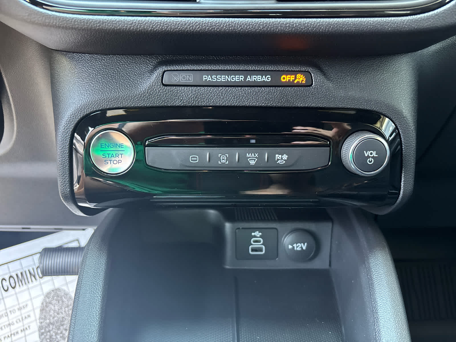 2025 Ford Escape ST-Line photo 8