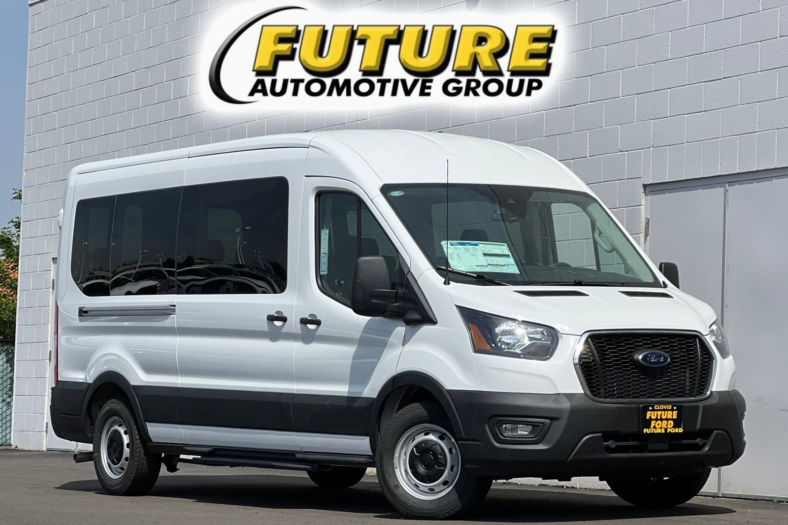 2025 Ford Transit Passenger Van XL's photo