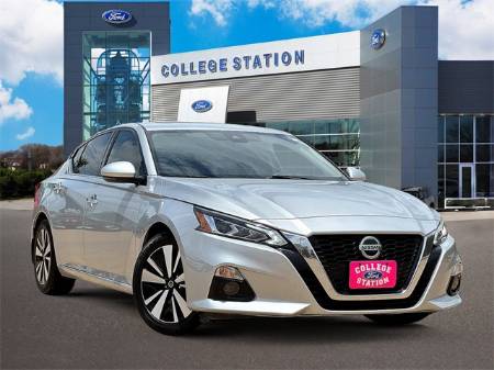 2022 Nissan Altima 2.5 SL