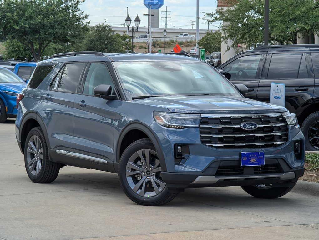 New 2025 Ford Explorer Active